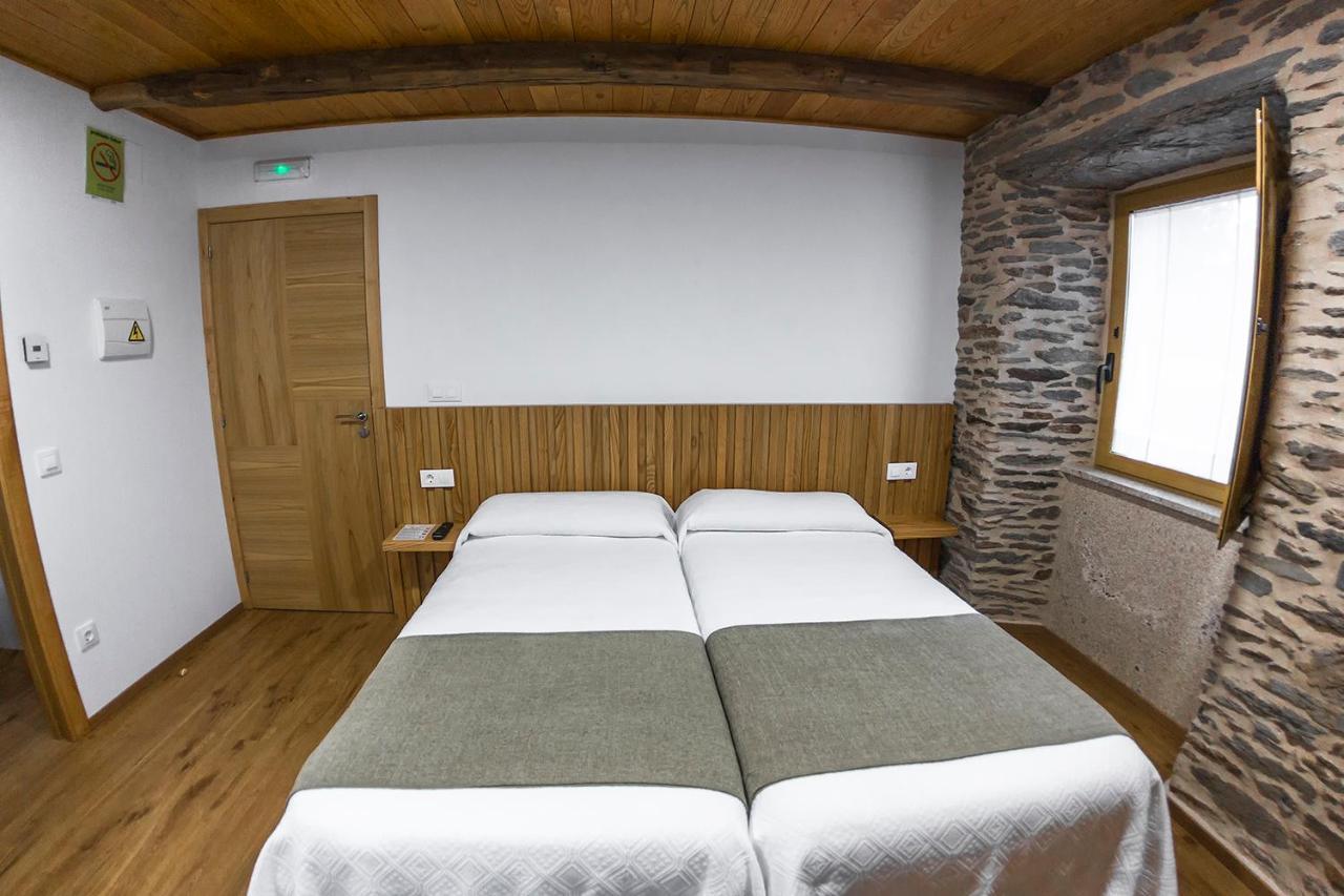 Hotel O Pozo O Pino Buitenkant foto