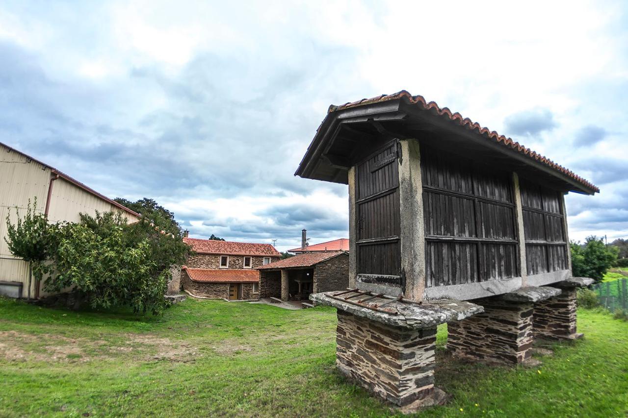 Hotel O Pozo O Pino Buitenkant foto