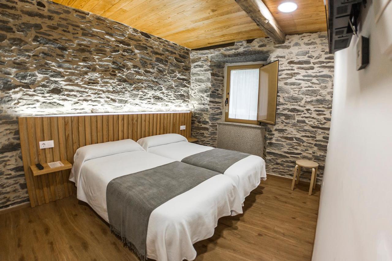 Hotel O Pozo O Pino Buitenkant foto