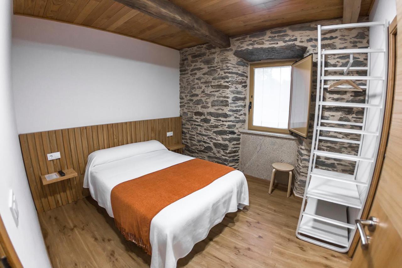 Hotel O Pozo O Pino Buitenkant foto